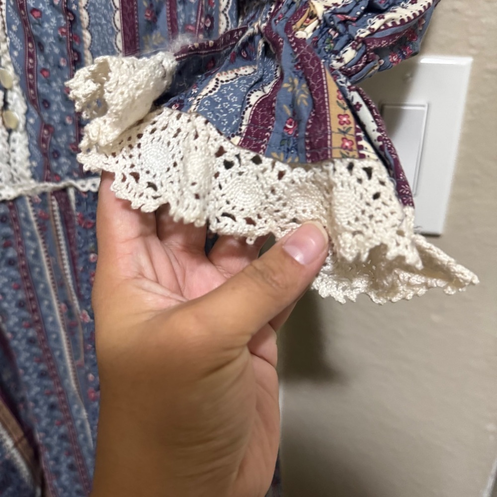 VINTAGE HANDMADE DRESS - Picture 9 of 15